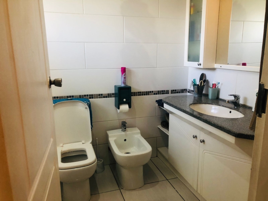 5 Bedroom Property for Sale in Protea Park North West